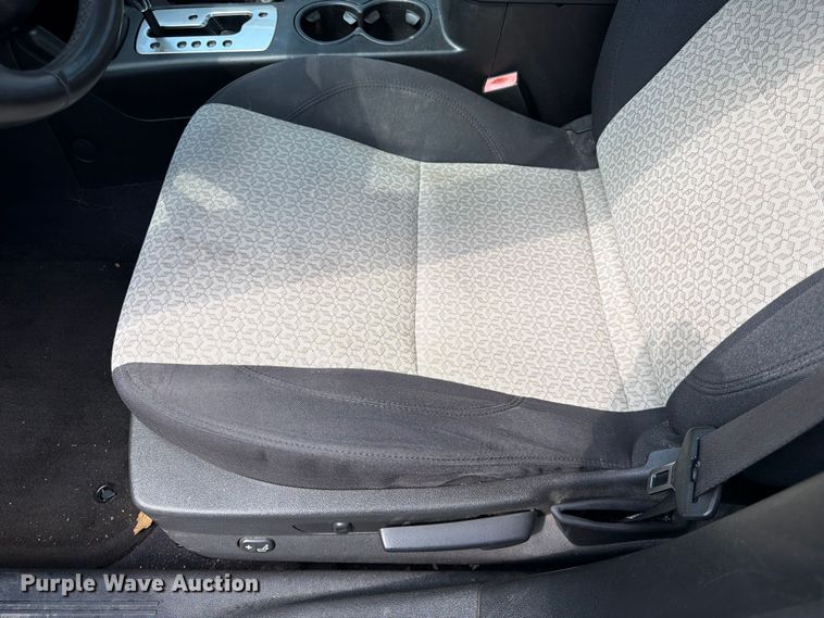 image for item MQ9044 2010 Pontiac G6 