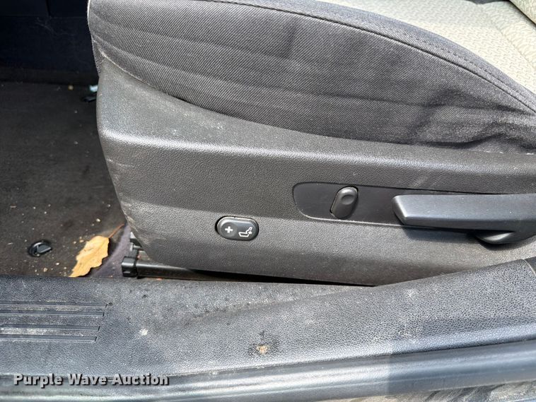 image for item MQ9044 2010 Pontiac G6 