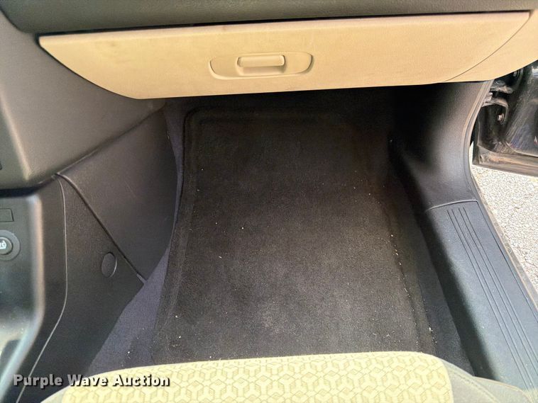 image for item MQ9044 2010 Pontiac G6 