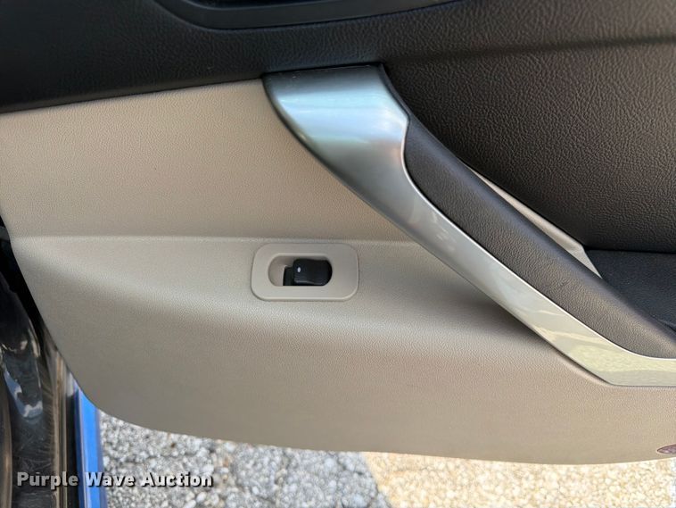 image for item MQ9044 2010 Pontiac G6 