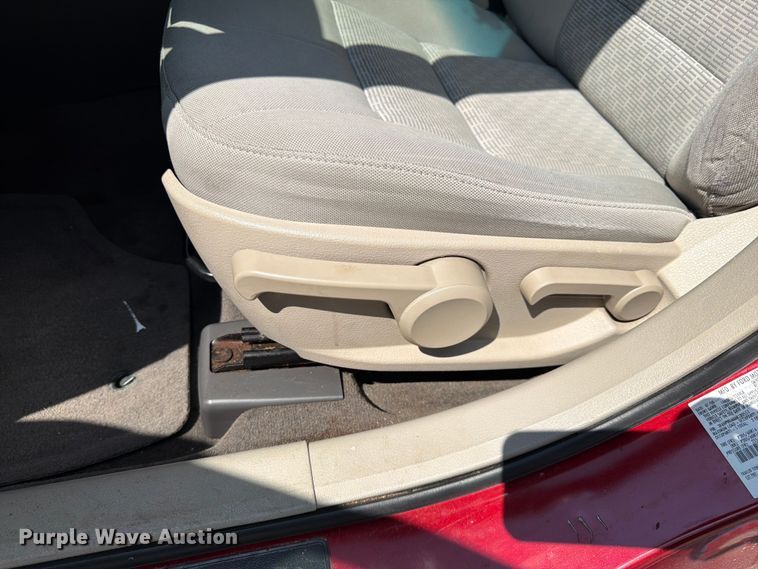 image for item MQ9046 2010 Ford Fusion 