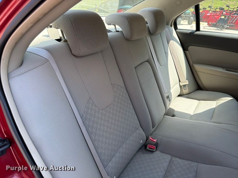 image for item MQ9046 2010 Ford Fusion 