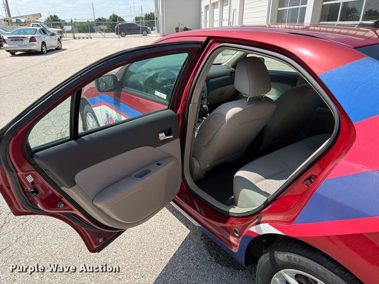 image for item MQ9046 2010 Ford Fusion 