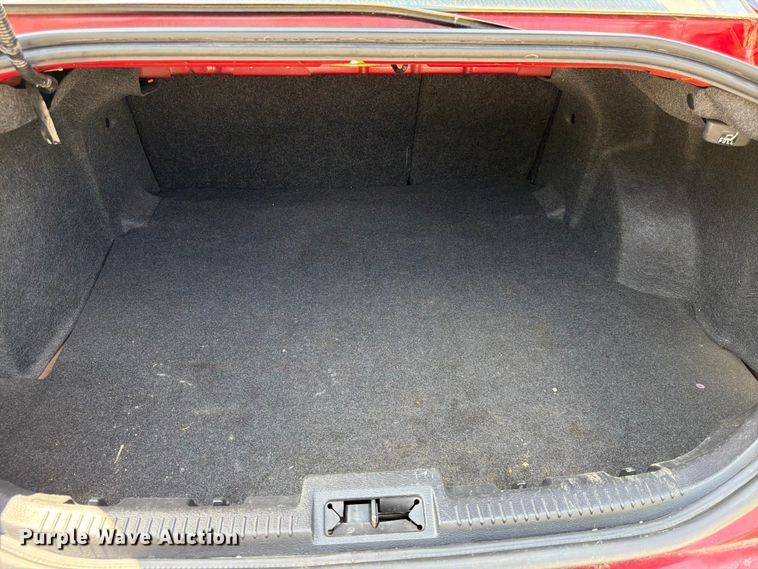 image for item MQ9046 2010 Ford Fusion 