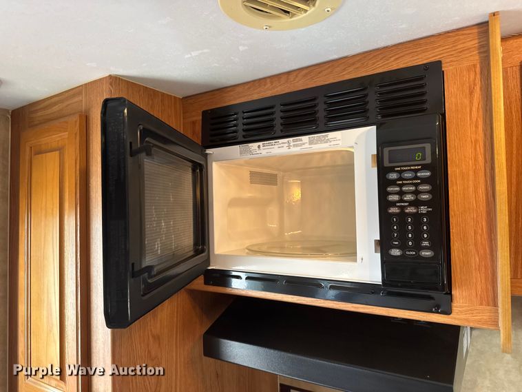 image for item MZ9703 2008 Jayco Jay Feather LGT camper