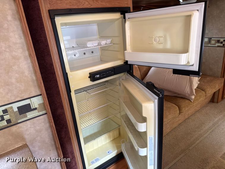 image for item MZ9703 2008 Jayco Jay Feather LGT camper