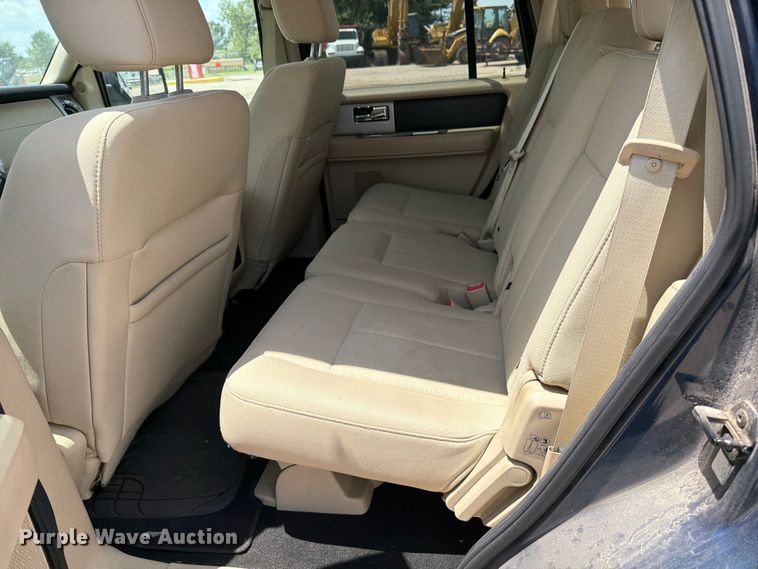 image for item MZ9721 2016 Ford Expedition XLT SUV