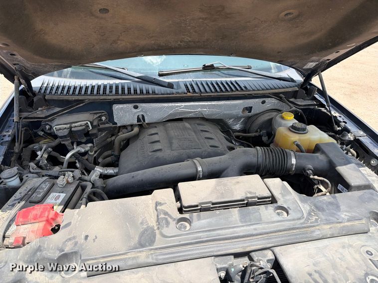 image for item MZ9721 2016 Ford Expedition XLT SUV