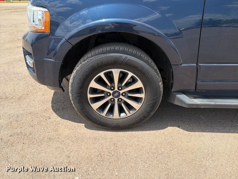 image for item MZ9721 2016 Ford Expedition XLT SUV