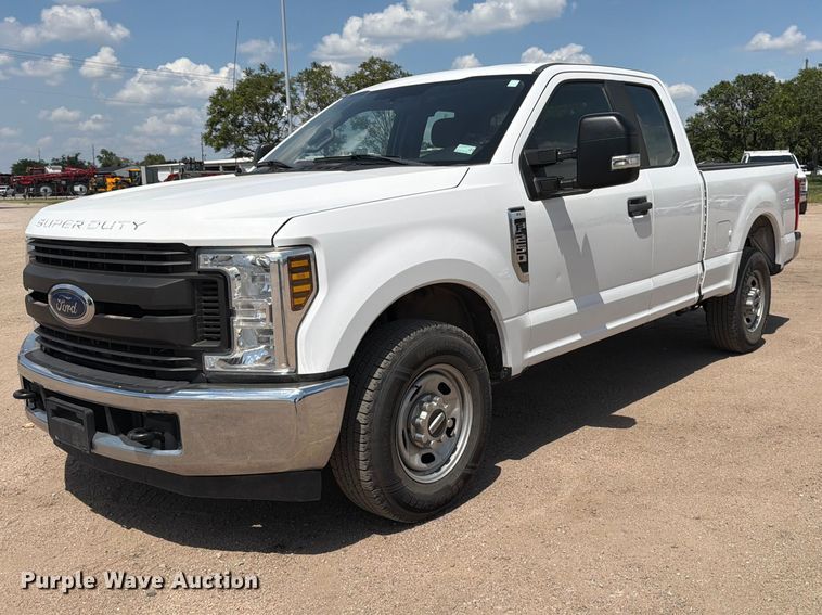 2019-ford-f250-super-duty-xl-pickup-truck #1494388
