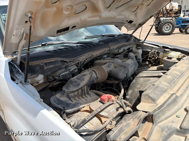 image for item MZ9724 2019 Ford F250 Super Duty Ext. Cab pickup truck