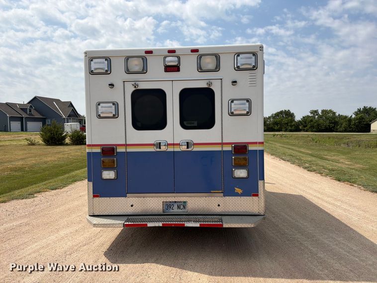 image for item MZ9748 2014 Chevrolet 3500 Express ambulance