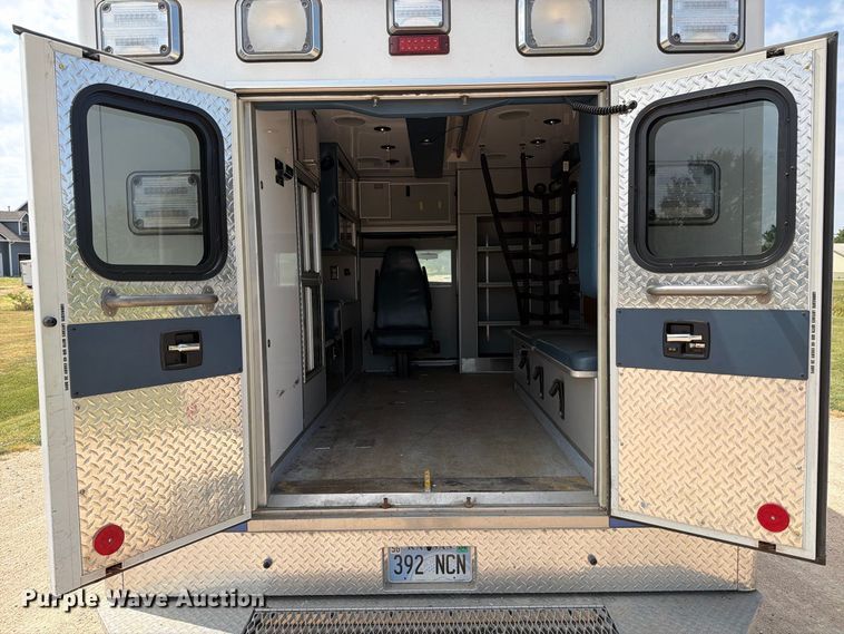 image for item MZ9748 2014 Chevrolet 3500 Express ambulance