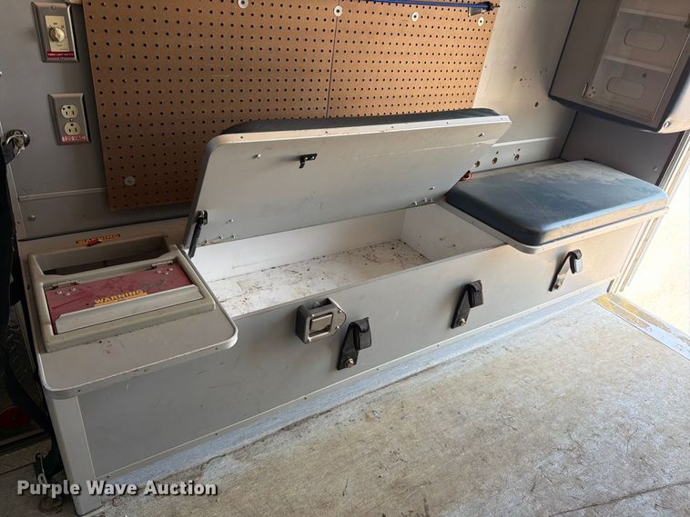 image for item MZ9748 2014 Chevrolet 3500 Express ambulance