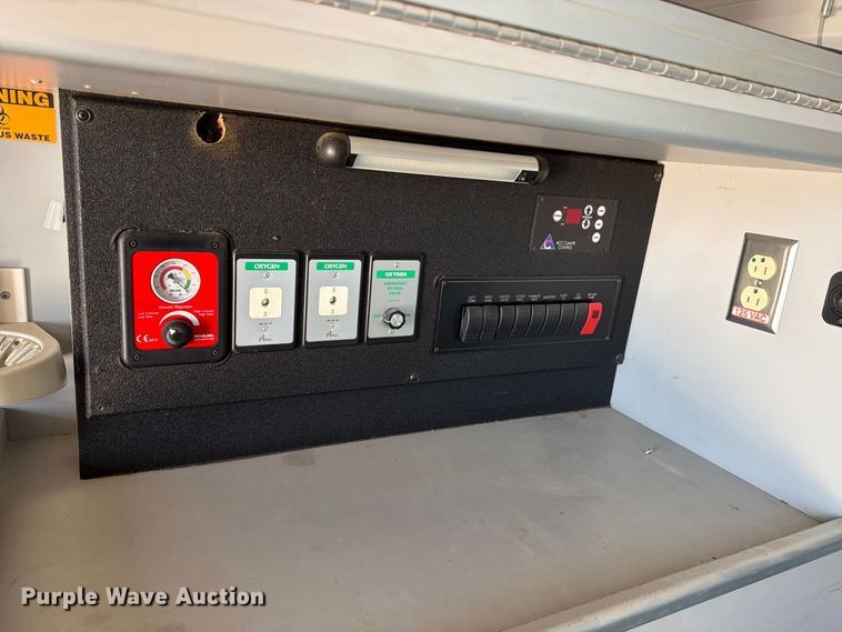 image for item MZ9748 2014 Chevrolet 3500 Express ambulance
