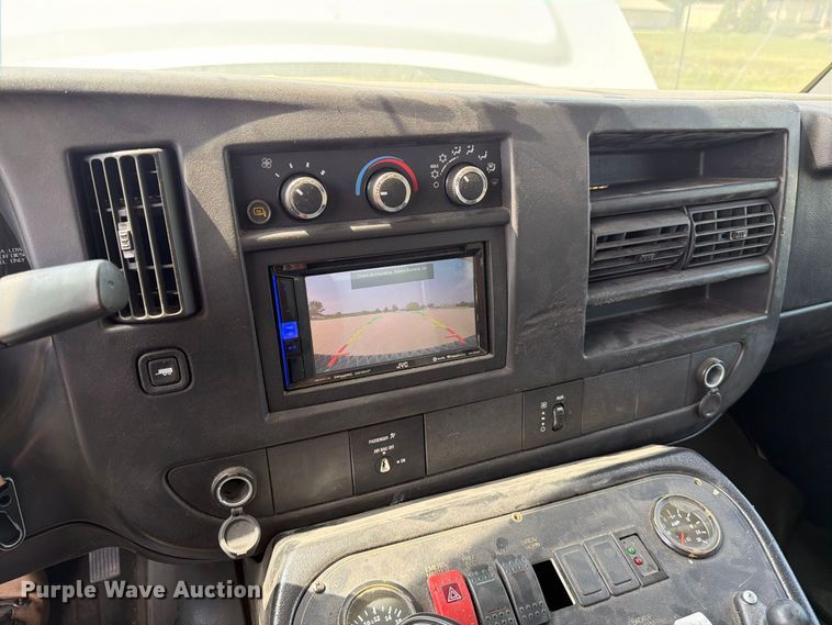 image for item MZ9748 2014 Chevrolet 3500 Express ambulance