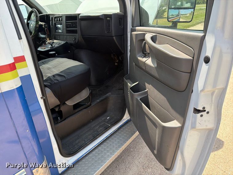 image for item MZ9748 2014 Chevrolet 3500 Express ambulance