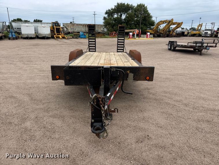image for item NJ9130 2000 Redi Haul equipment trailer