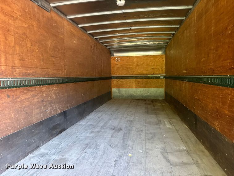 image for item NJ9230 2003 Freightliner FL70 box truck