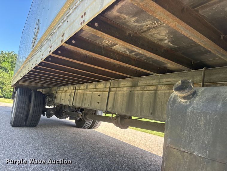 image for item NJ9230 2003 Freightliner FL70 box truck