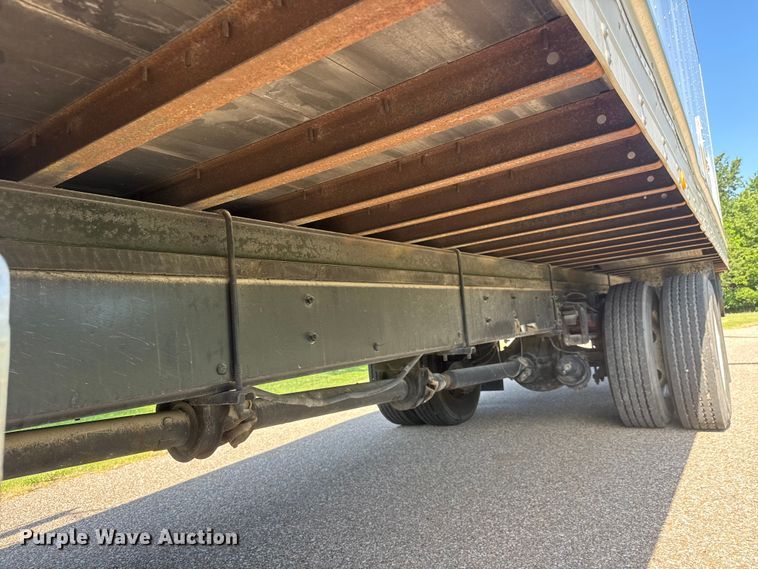 image for item NJ9230 2003 Freightliner FL70 box truck