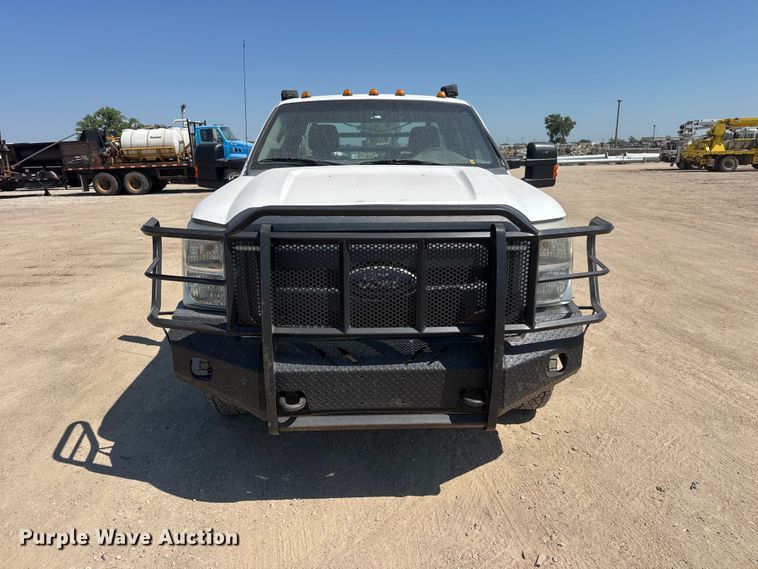 image for item NJ9248 2014 Ford F350  Super Duty XL Ext. Cab dump flatbed pickup truck