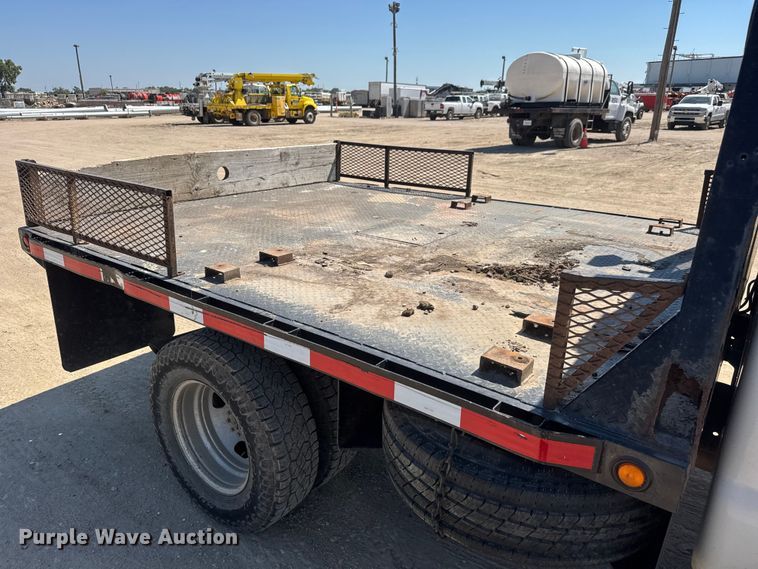 image for item NJ9248 2014 Ford F350  Super Duty XL Ext. Cab dump flatbed pickup truck