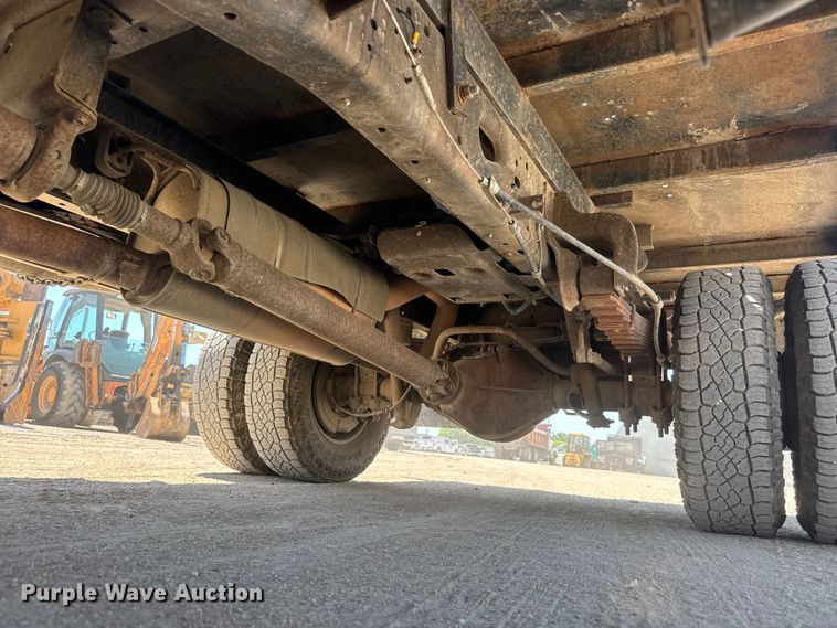 image for item NJ9248 2014 Ford F350  Super Duty XL Ext. Cab dump flatbed pickup truck