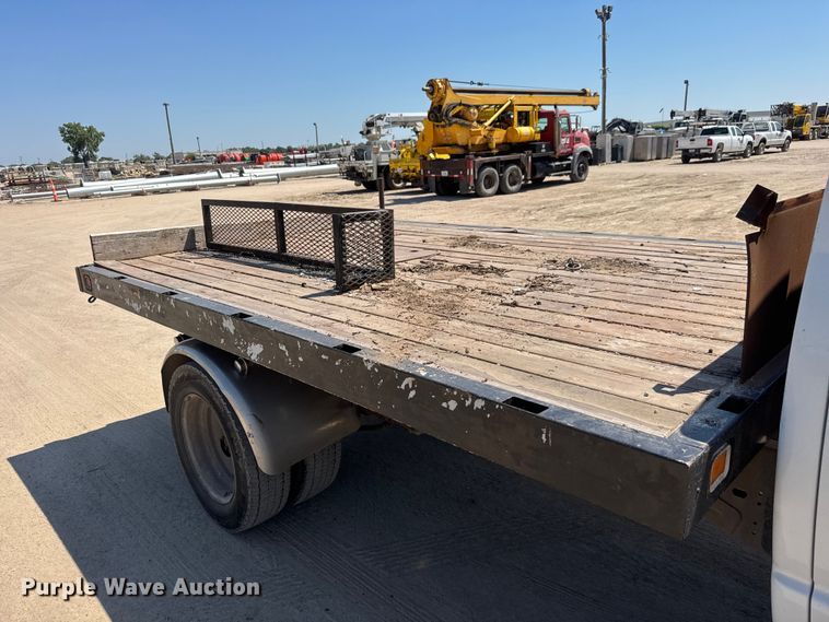 image for item NJ9249 2008 Dodge Ram 5500 Ext. Cab flatbed truck
