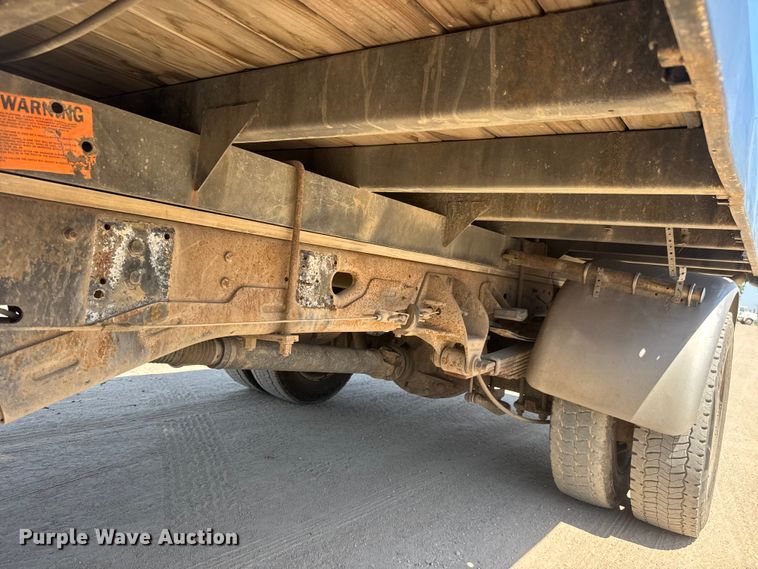 image for item NJ9249 2008 Dodge Ram 5500 Ext. Cab flatbed truck