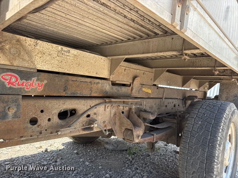 image for item NJ9250 2005 Ford F350 Super Duty XL dump flatbed pickup truck