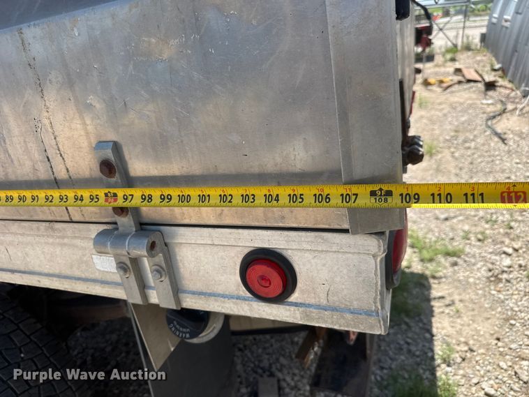 image for item NJ9250 2005 Ford F350 Super Duty XL dump flatbed pickup truck