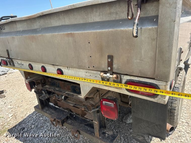 image for item NJ9250 2005 Ford F350 Super Duty XL dump flatbed pickup truck