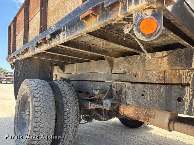 image for item NJ9252 2009 Ford F450 Super Duty XL dump flatbed truck