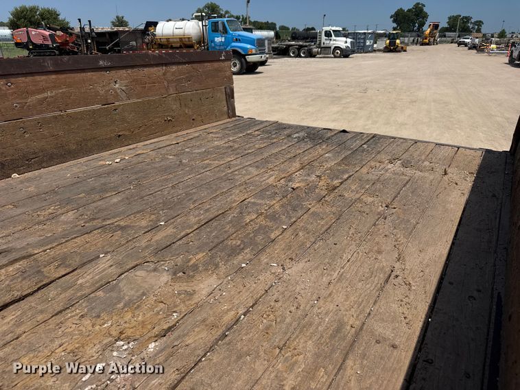 image for item NJ9252 2009 Ford F450 Super Duty XL dump flatbed truck