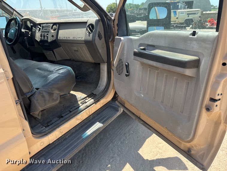 image for item NJ9252 2009 Ford F450 Super Duty XL dump flatbed truck