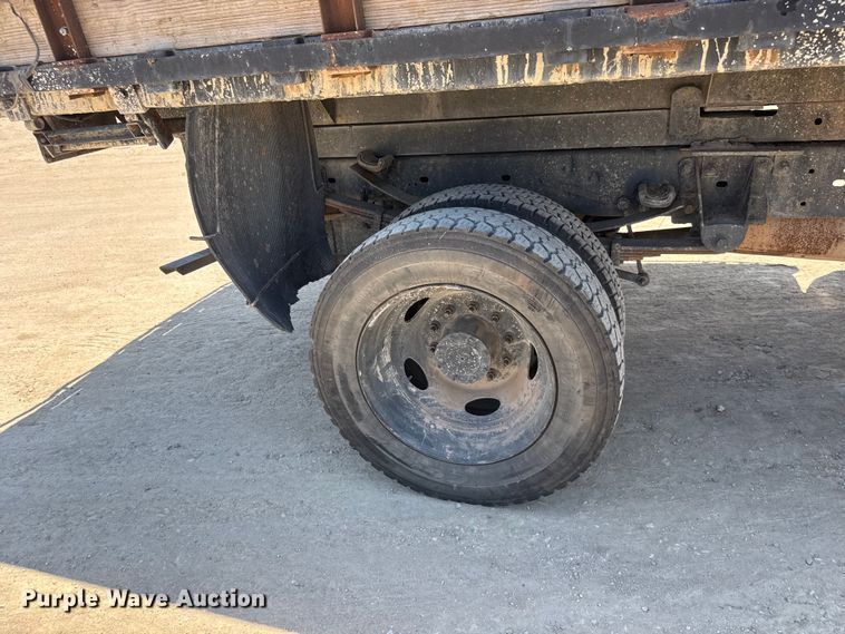 image for item NJ9252 2009 Ford F450 Super Duty XL dump flatbed truck