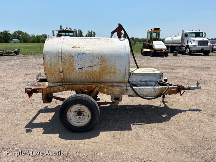 image for item NM9797 1983 Shop Built fuel trailer