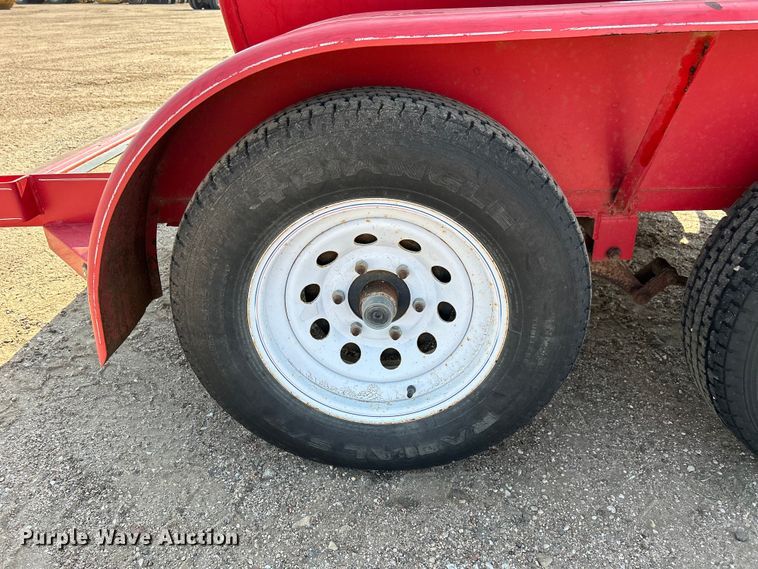 image for item NM9800 2011 Finish Line TT7510 fuel trailer