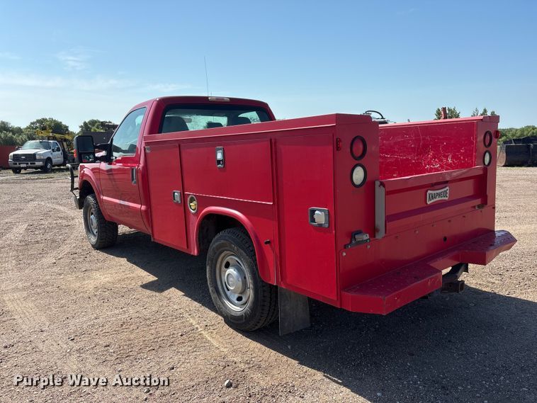 image for item NM9803 2011 Ford F250 Super Duty utility bed pickup truck