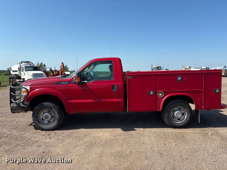 image for item NM9803 2011 Ford F250 Super Duty utility bed pickup truck