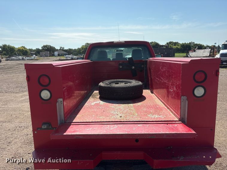 image for item NM9803 2011 Ford F250 Super Duty utility bed pickup truck