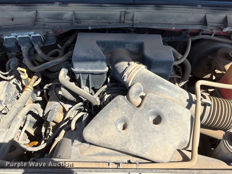 image for item NM9803 2011 Ford F250 Super Duty utility bed pickup truck