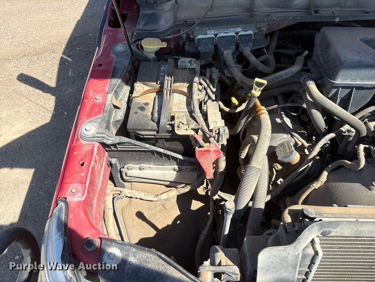 image for item NM9803 2011 Ford F250 Super Duty utility bed pickup truck