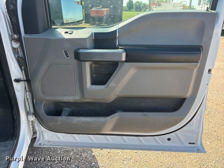 image for item NM9806 2016 Ford F150 Pickup