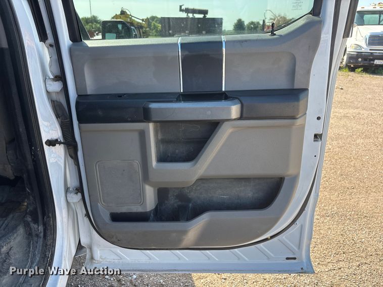 image for item NM9806 2016 Ford F150 Pickup