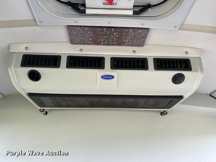 image for item NM9840 2009 Ford E-450 shuttle bus