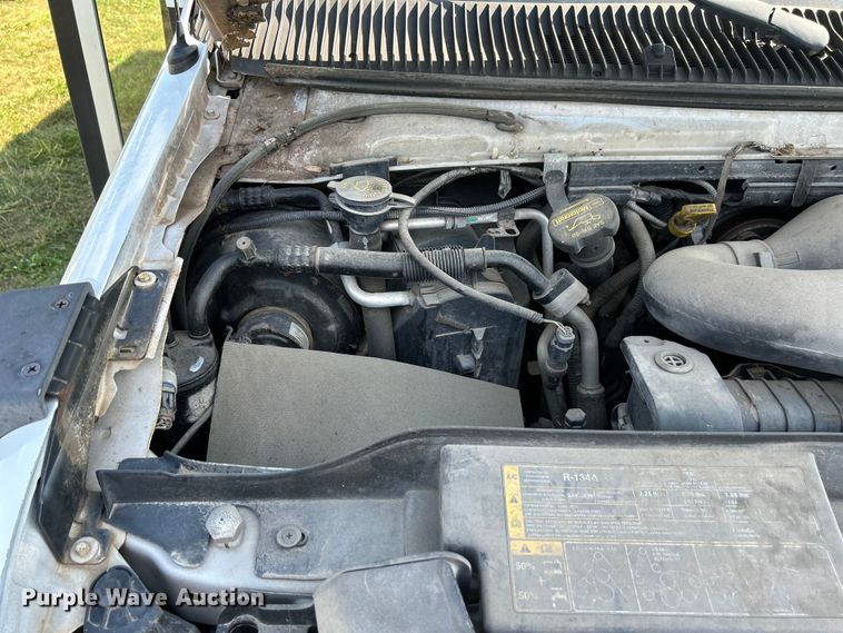 image for item NM9840 2009 Ford E-450 shuttle bus