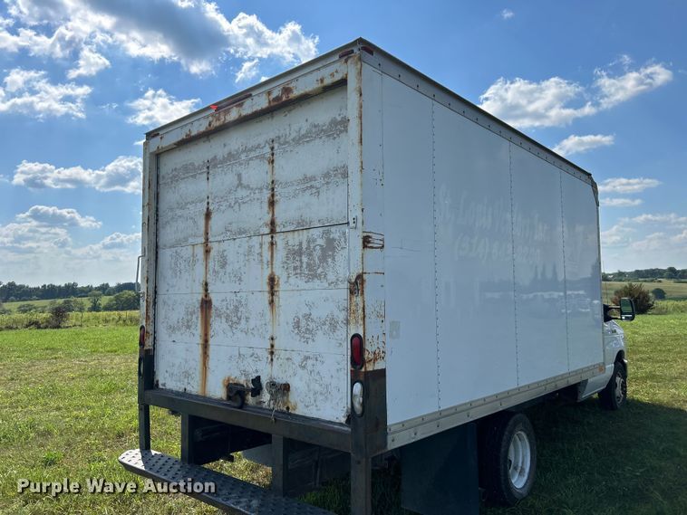 image for item NM9841 2008 Ford E350 box truck