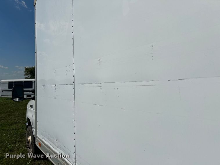 image for item NM9841 2008 Ford E350 box truck